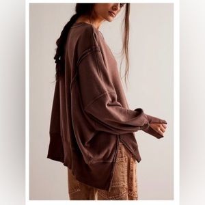 ▪️NWT Free People Camden Sweatshirt in Chocolate